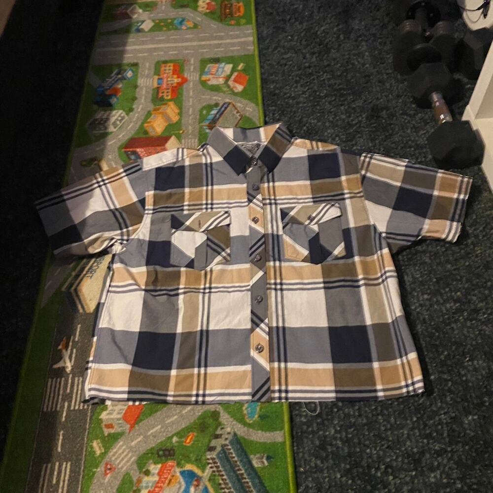 Noiz brown plaid button up